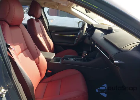 2025 Mazda Mazda3 2.5 S Carbon Edition from USA, damaged, VIN 3MZBPBCM6SM468200